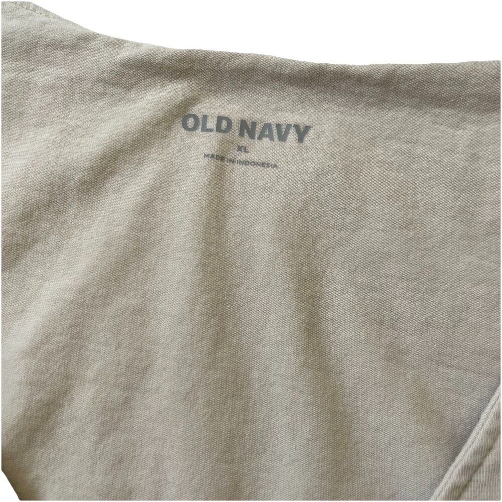 Old Navy Bodysuit Ivory Short Sleeve Cap Scoop Neck Snap Gusset T-Shirt Size XL - Picture 3 of 9